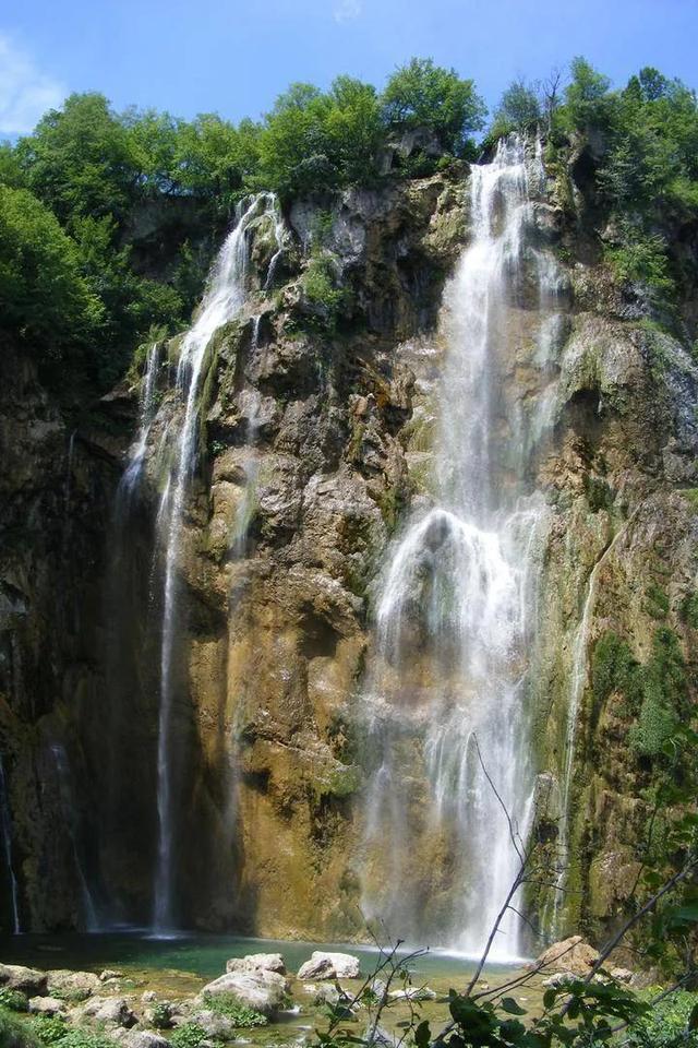 钢圈过线